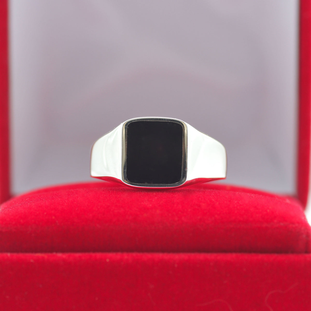 Solitaire ring - 950 Silver