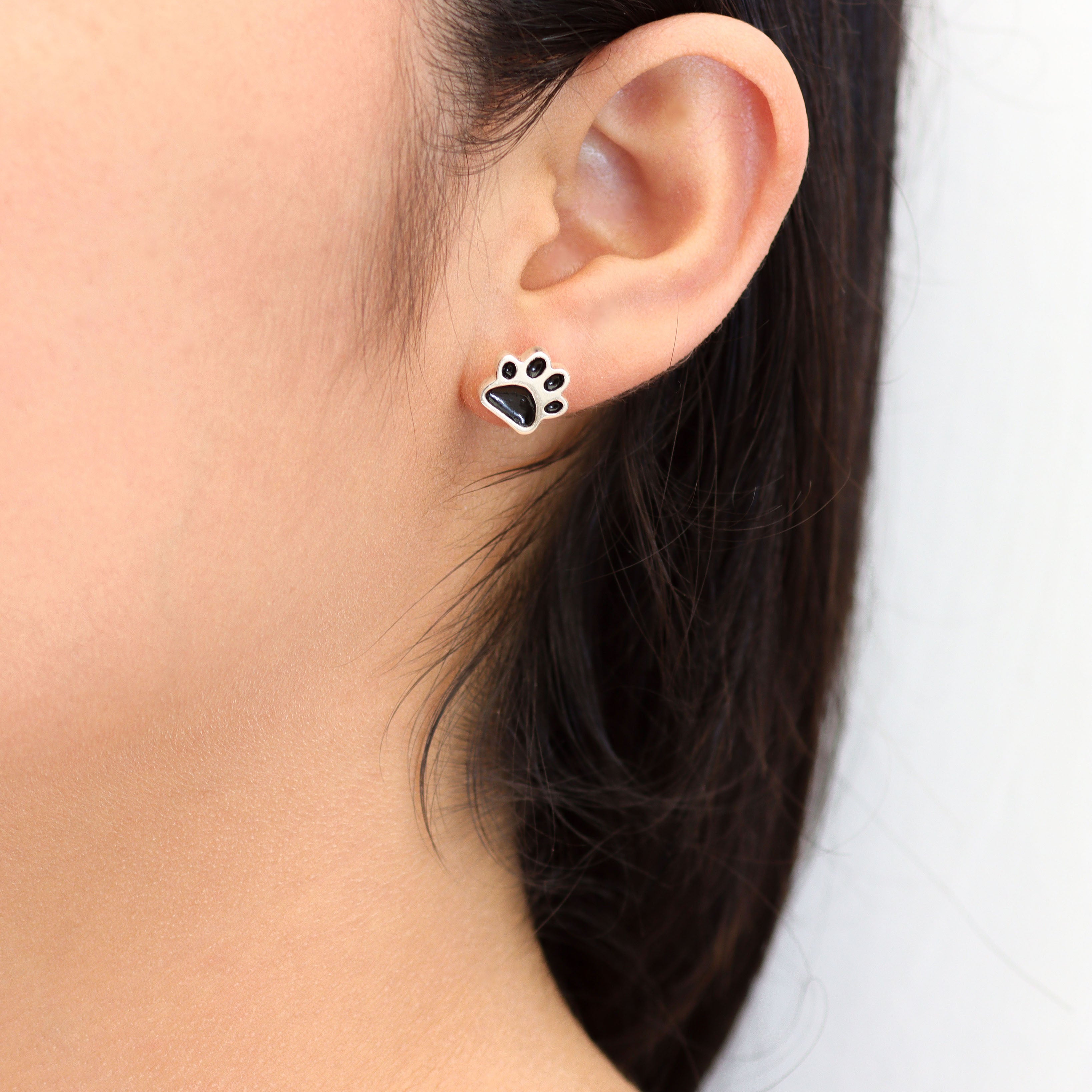 CanHijo paw print earrings
