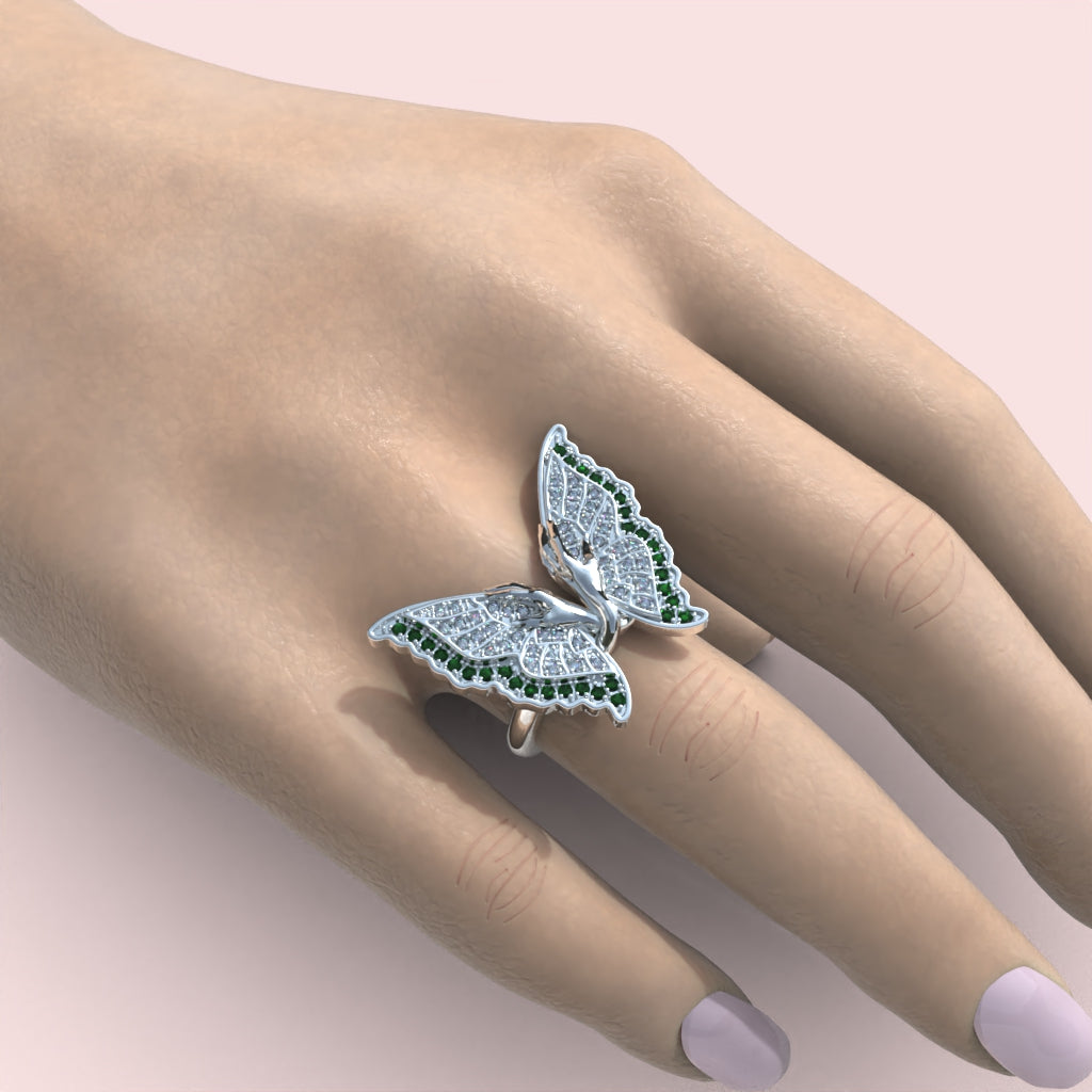 Anillo Mariposa con corte circular