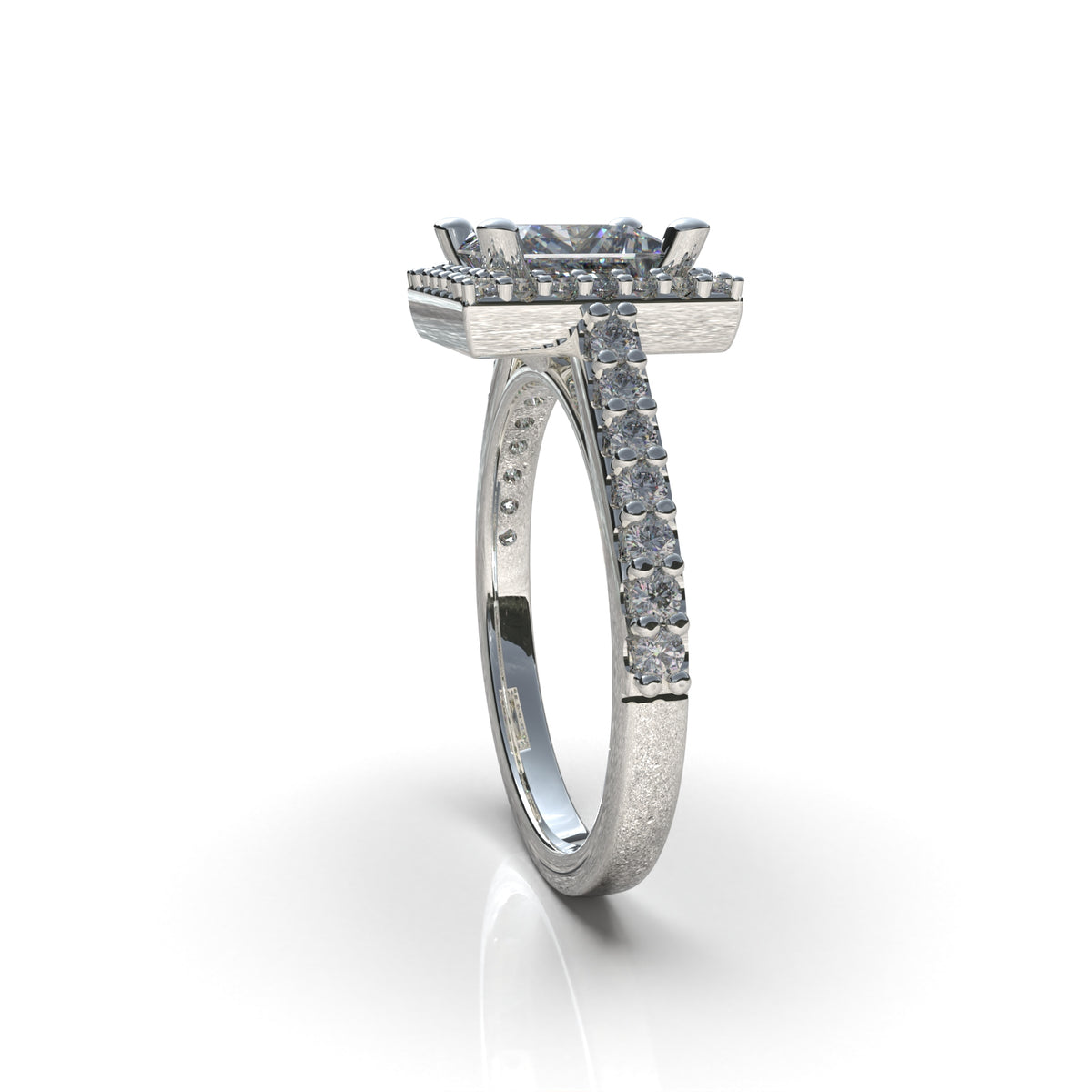 Anillo con piedra corte princesa en plata 950 – clásico