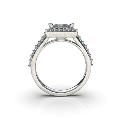 Anillo con piedra corte princesa en plata 950 – clásico