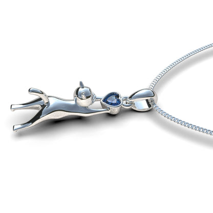 Collar de gato con piedra corazón en plata 950