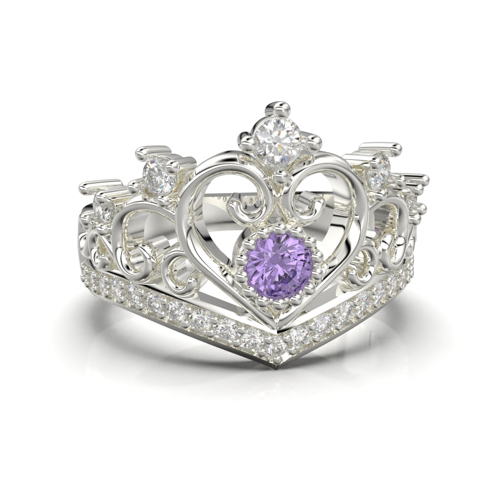 Crown ring with circular cut