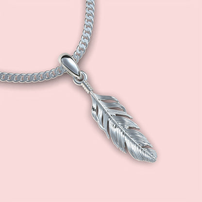 Collar de pluma en plata 950 para hombre