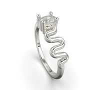 Anillo serpiente con corte oval