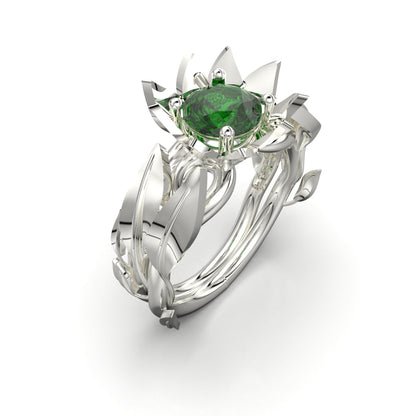Natu ring with circular cut
